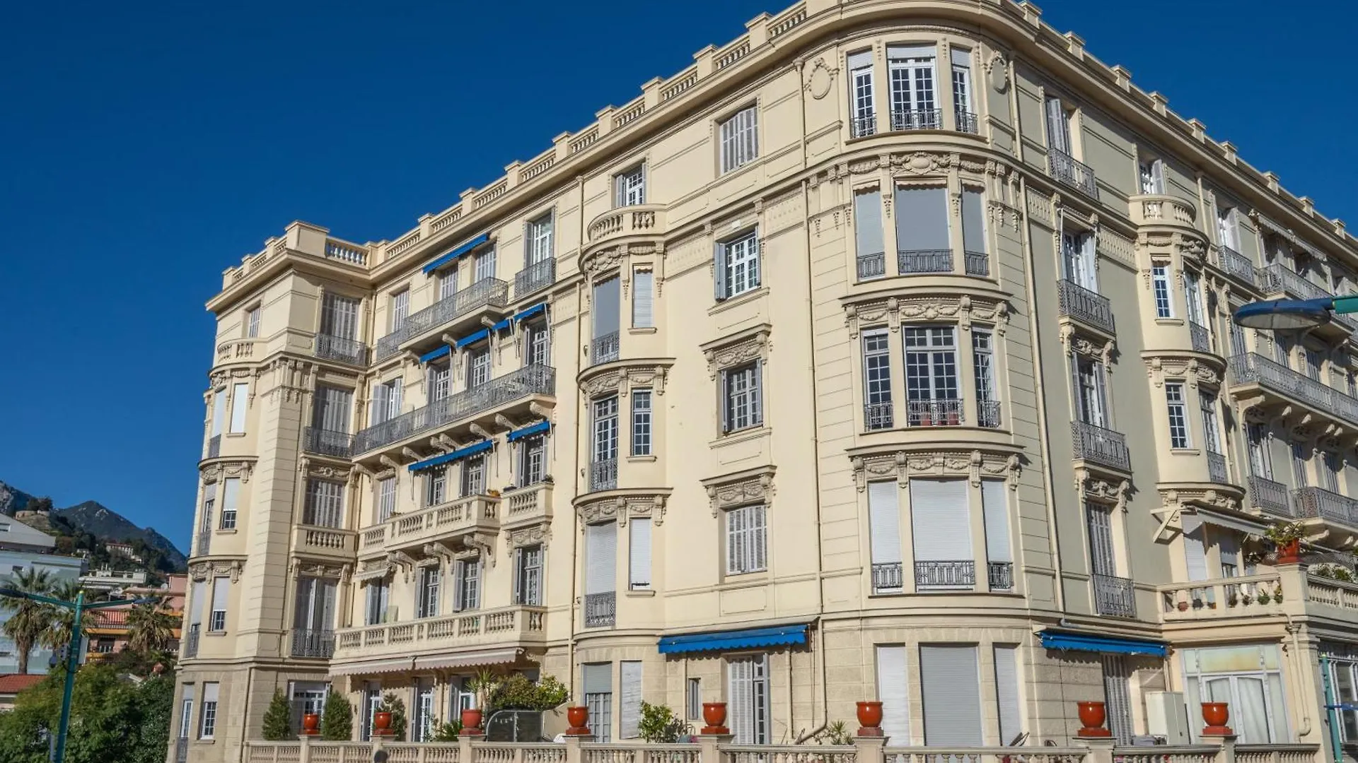 Majestic - Somptueux Studio En Plein Coeur De Menton Apartment